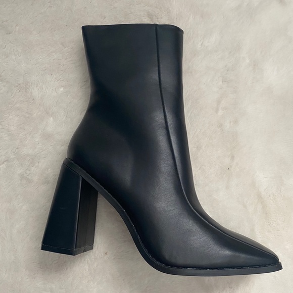 Nasty Gal Square Up Sock Boot - Picture 2 of 9